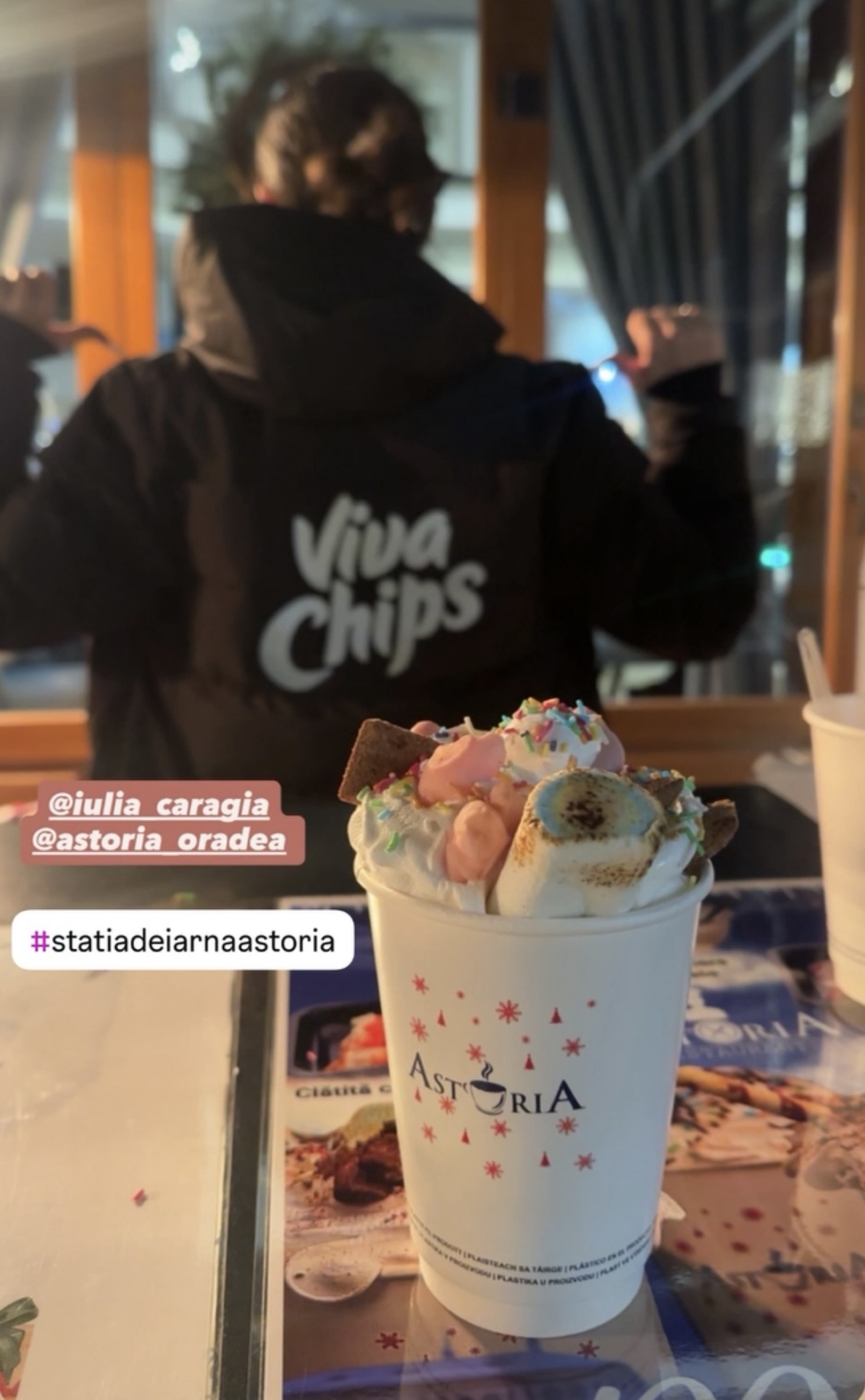 Story-uri Instagram de la clienți despre ciocolata caldă Restaurant Astoria - viralitate organică campanie Globestar Media