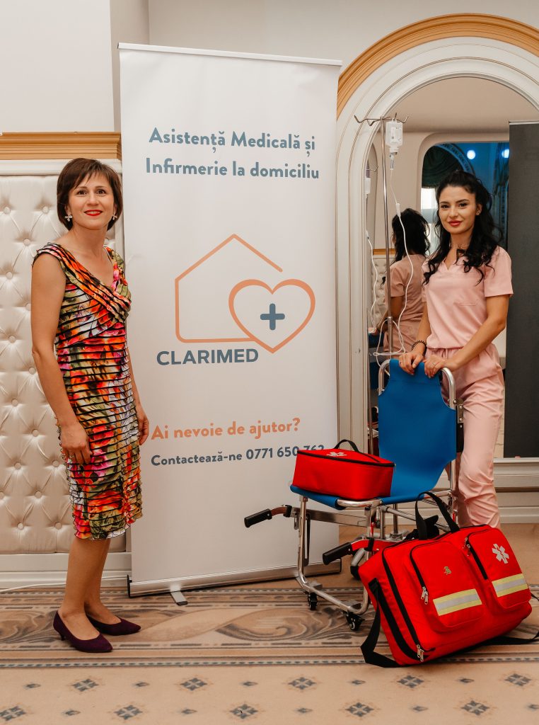 Glow Up Stand Clarimed cu personal medical la summitul organizat de Globestar Media