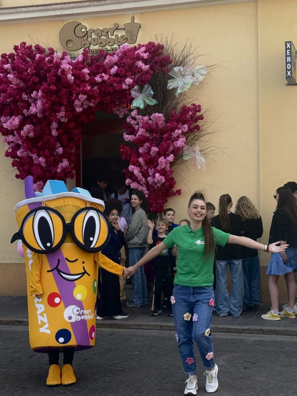 Eveniment Crazy Bubble Romania cu Antonia - promovare HoReCa Oradea, organizat de Globestar Media